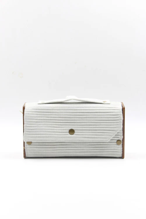 Lukka Chuppi Fog Box Clutch - Single Sleeve - Image 3