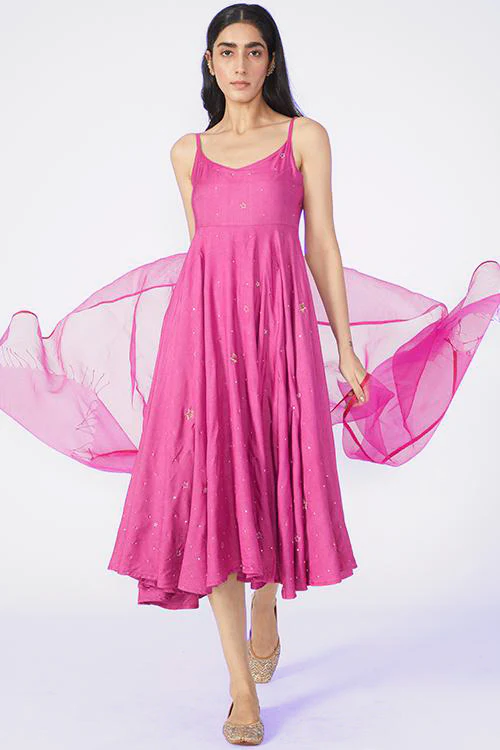 Okhai 'Godlike' Embroidered Dress With Dupatta - Image 4