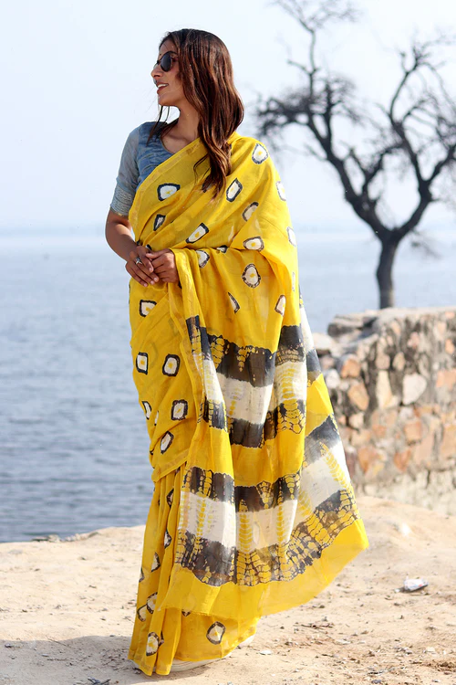 Sooti Syahi "Golden Aura" Bandhni Chanderi Saree - Image 4