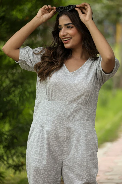 Sooti Syahi Gray Bee Hive Hand Block Printed Jumpsuit - Image 3