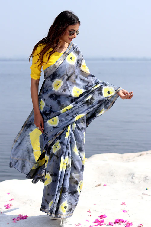 Sooti Syahi "Gray Martini" Bandhni Chanderi Saree - Image 4