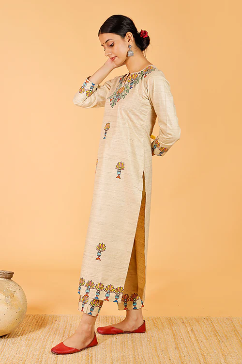 Gubbaro Handpainted Madhubani 'Surmai Kamal' Cotton Kurta - Image 2
