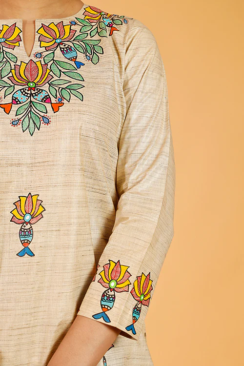 Gubbaro Handpainted Madhubani 'Surmai Kamal' Cotton Kurta - Image 3