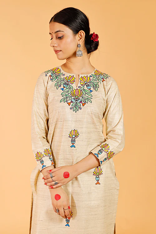 Gubbaro Handpainted Madhubani 'Surmai Kamal' Cotton Kurta - Image 5