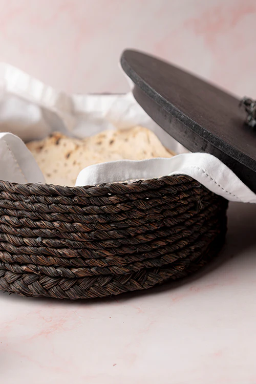 Kadam Haat Handmade Sabai Grass Roti Box (Black) - Image 3