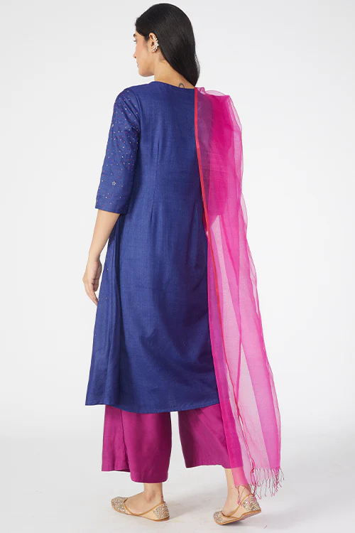 Okhai 'Heavenly' Embroidered Kurta Pant Dupatta Set - Image 3