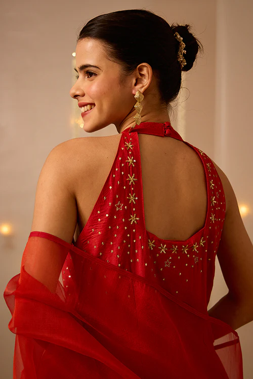 Okhai 'Helios' Embroidered Kurta Pant Dupatta Set - Image 3