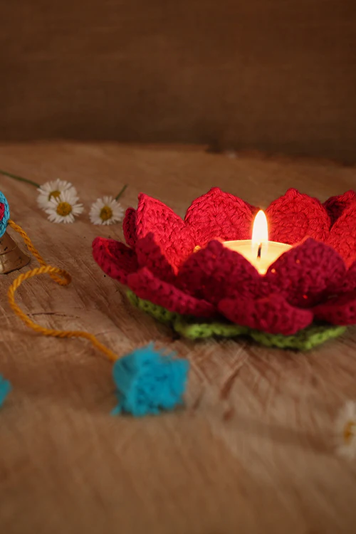 Himalayan Blooms 1 Rakhi,Lotus,Rauli,Rakhi Gift Hamper - Image 3