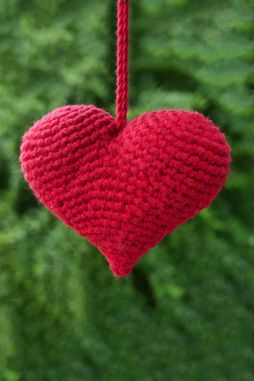 Himalayan Blooms Hand Made Crochet Soft Toys - Heart - Image 2