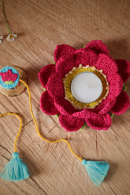 Himalayan Blooms Rakhi With Maching Lotus,Home Décor - Image 4