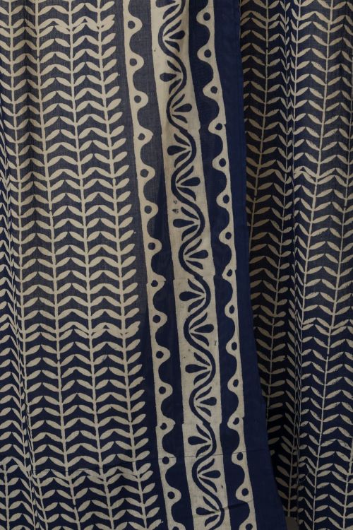 Sooti Syahi Hydrangea Hand Block Printed Window Curtain - Image 4