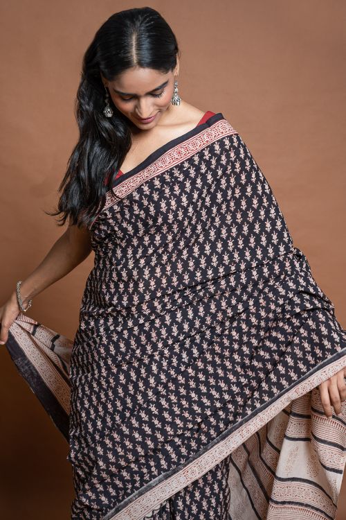 ICH Bagru Statements. Hand Block Printed Mul Cotton Saree - Black Florets - Image 2