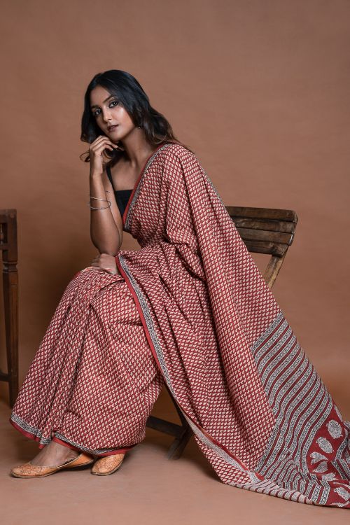 ICH Bagru Statements. Hand Block Printed Mul Cotton Saree - Brick Buds - Image 3