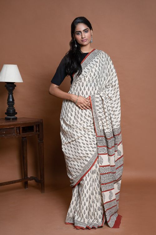 ICH Bagru Statements. Hand Block Printed Mul Cotton Saree - Cream Leaf - Image 11