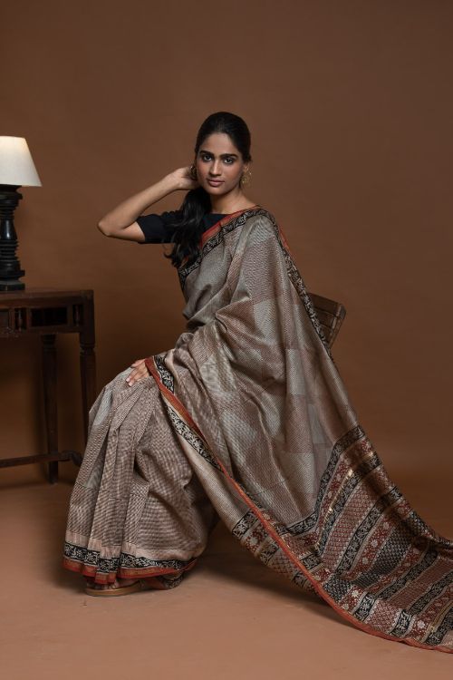 ICH Chanderi Elegance. Bagru Hand Block Printed Saree - Geometrics - Image 3