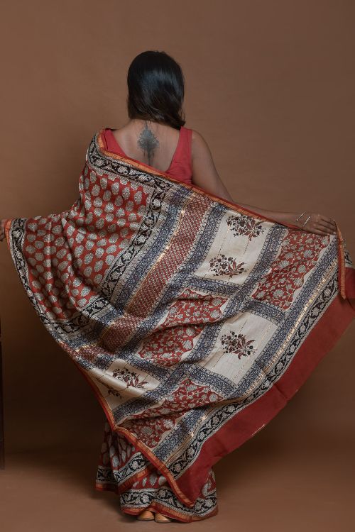 ICH Chanderi Elegance. Bagru Hand Block Printed Saree - Red & Beige Florets - Image 3