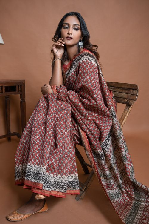 ICH Chanderi Elegance. Bagru Hand Block Printed Saree - Red Floral - Image 10