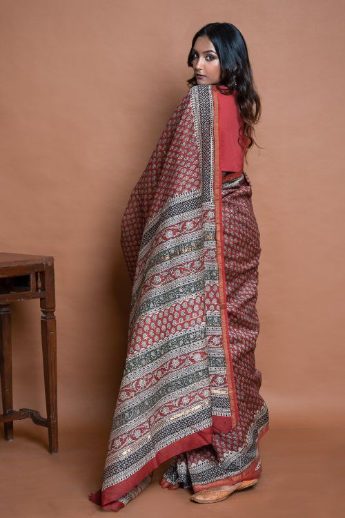 ICH Chanderi Elegance. Bagru Hand Block Printed Saree - Red Floral - Image 7