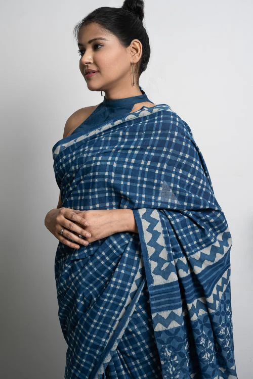 ICH Cotton Appeal. Dabu Hand Block Printed Mul Cotton Saree - Blue Checks - Image 2