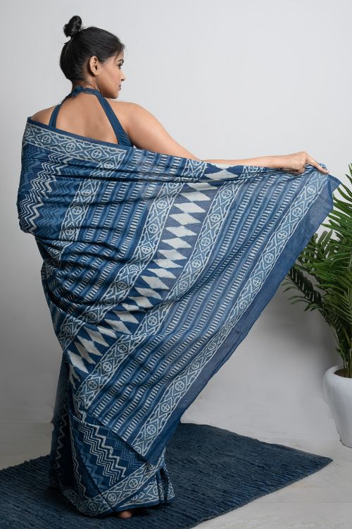ICH Cotton Appeal. Dabu Hand Block Printed Mul Cotton Saree -Blue Zigzags - Image 4