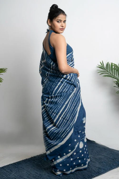ICH Cotton Appeal. Dabu Hand Block Printed Mul Cotton Saree - Dot & Stripes - Image 4