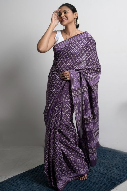 ICH Cotton Appeal. Dabu Hand Block Printed Mul Cotton Saree- Purple Florets - Image 6