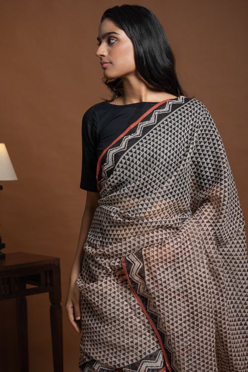 ICH Light & Breezy Bagru Hand Block Printed Kota Doria Saree - Black Triangles - Image 3