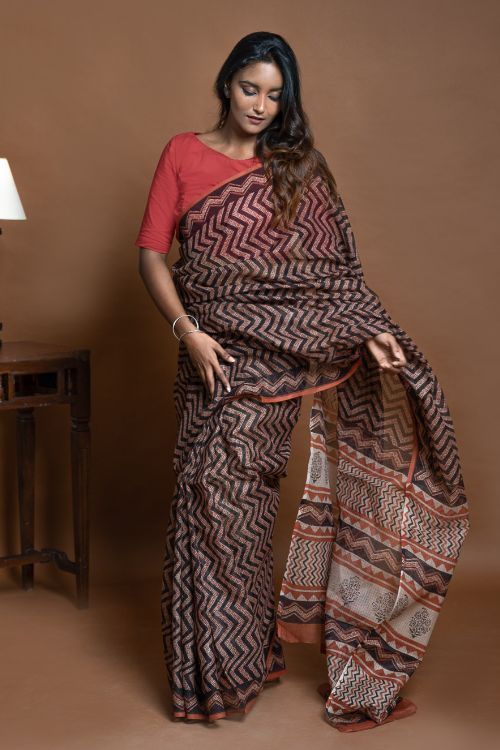 ICH Light & Breezy Bagru Hand Block Printed Kota Doria Saree - Black Zigzags - Image 6