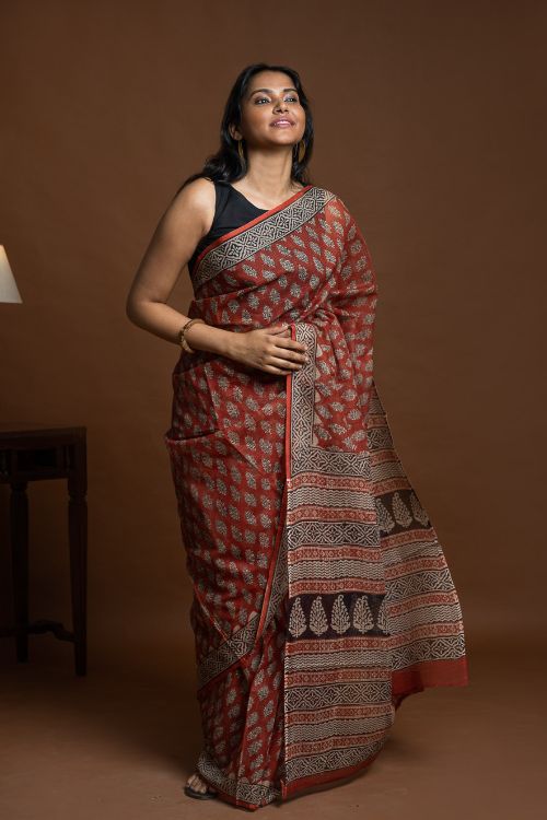 ICH Light & Breezy Bagru Hand Block Printed Kota Doria Saree - Red Flora - Image 3