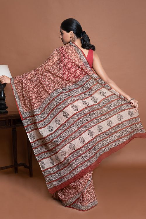 ICH Light & Breezy Bagru Hand Block Printed Kota Doria Saree - Red Jaal - Image 4