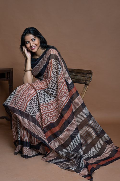 ICH Light & Breezy Bagru Hand Block Printed Kota Doria Saree - Striped Elegance - Image 5