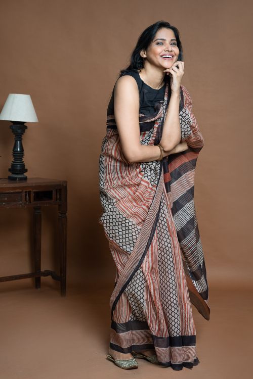 ICH Light & Breezy Bagru Hand Block Printed Kota Doria Saree - Striped Elegance - Image 8