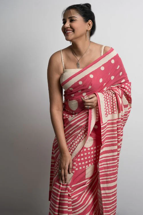 ICH Sanganer Statements. Hand Block Printed Mul Cotton Saree - Pretty Pink - Image 2