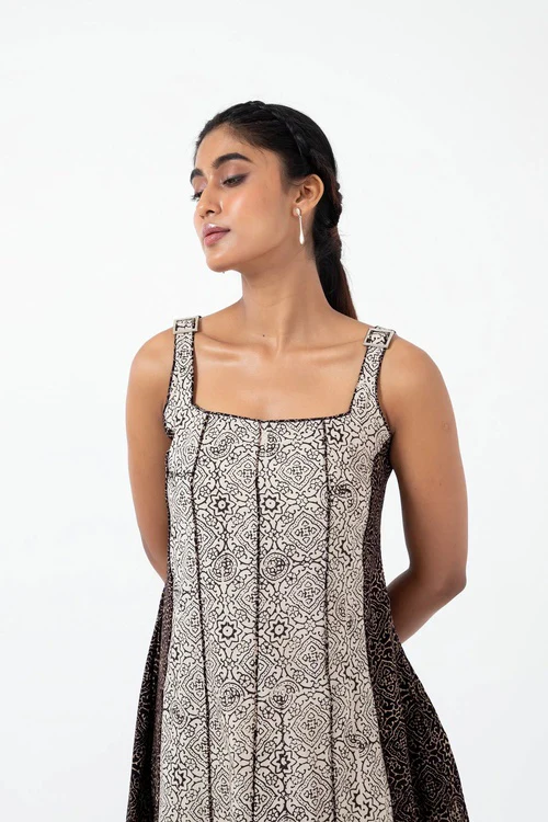 Inkriti "Panel" Block Printed Organic Cotton Dress - White Skyline - Image 2