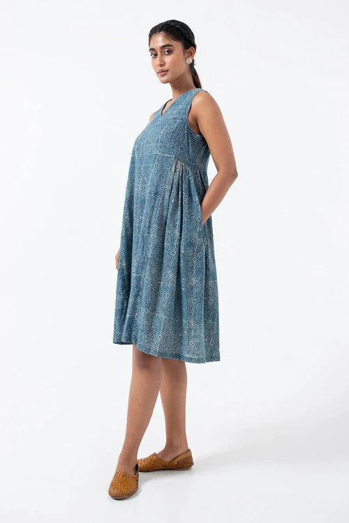 Inkriti "Sunday" Block Printed Organic Cotton Dress - Indigo Skyline - Image 6