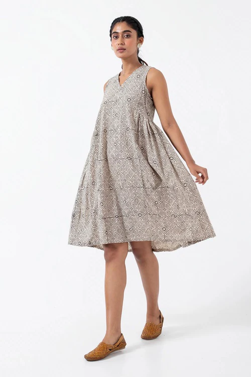 Inkriti "Sunday" Block Printed Organic Cotton Dress - White Skyline