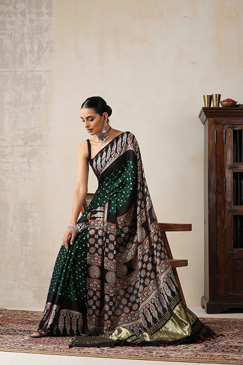 Jahangir Khatri - Black & Green Ajrakh & Bandhani Modal Tissue Pallu Saree - Image 5