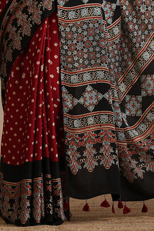 Jahangir Khatri - Black & Maroon Ajrakh & Bandhani Modal Saree - Image 2