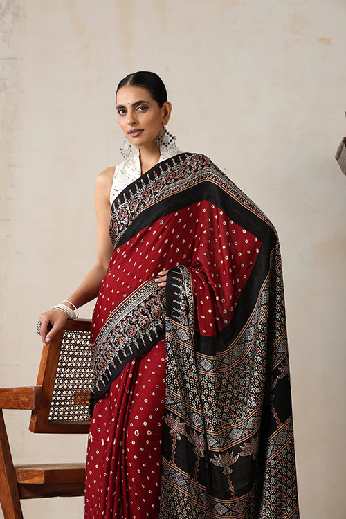 Jahangir Khatri - Black & Maroon Ajrakh & Bandhani Modal Saree - Image 2