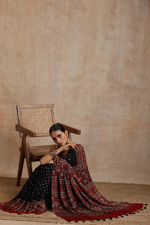 Jahangir Khatri - Red & Black Ajrakh & Bandhani Modal Saree - Image 6