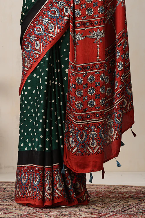 Jahangir Khatri - Red & Green Ajrakh & Bandhani Modal Saree - Image 3