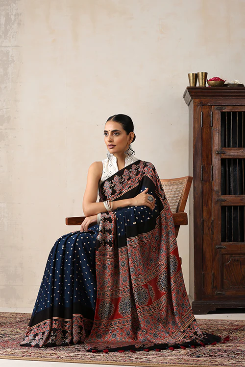 Jahangir Khatri - Red & Prussian Blue Ajrakh & Bandhani Modal Saree - Image 5
