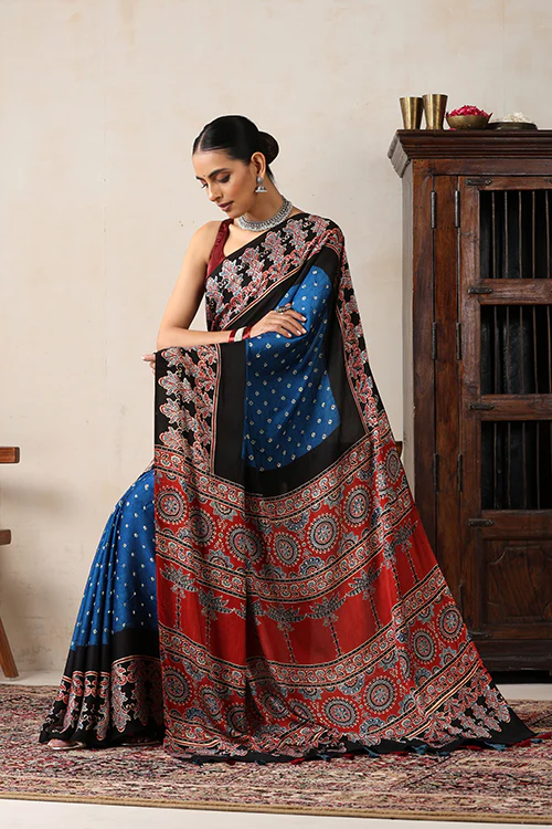 Jahangir Khatri - Red & Sky Blue Ajrakh & Bandhani Modal Saree - Image 4