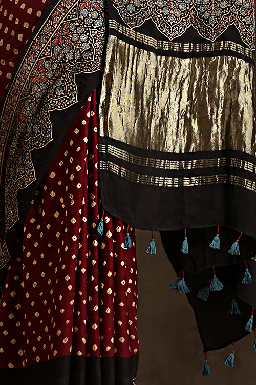 Jahangir Khatri - Black & Dark Maroon Ajrakh & Bandhani Modal Tissue Pallu Saree - Image 5
