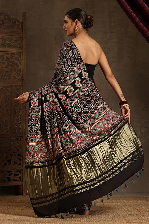 Jahangir Khatri - Black & Magenta Ajrakh & Bandhani Modal Tissue Pallu Saree - Image 4
