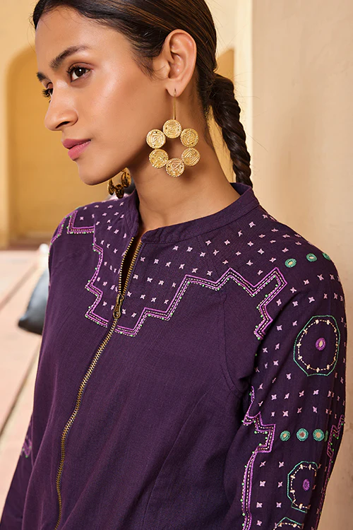 Okhai "Kalyanaka" Hand Embroidered Mirror and Beadwork Pure Cotton Bomber Jacket - Image 4