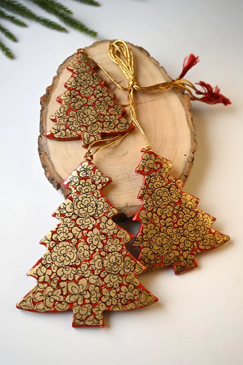 Kashmiri Art Xmas Decorations - Red & Gold Symphony (Set Of 9) - Image 2