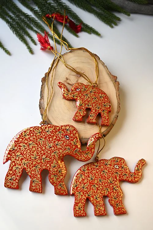 Kashmiri Art Xmas Decorations - Red & Gold Symphony (Set Of 9) - Image 3