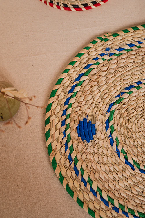 Kraftribe Grass Dining Mat - Image 4