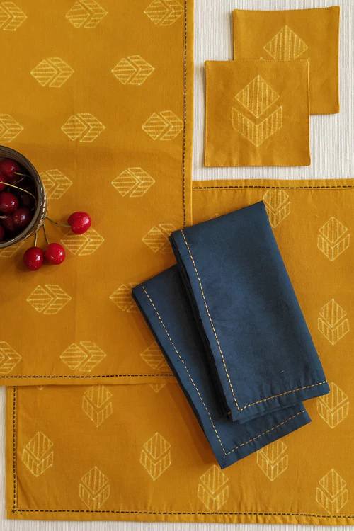 Leera Amber Yellow Ditsy Shibori Placemat  (Set of 2) - Image 4